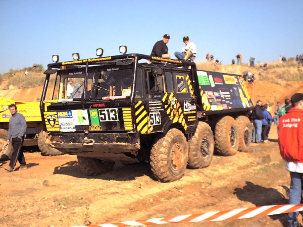 tatra 813
